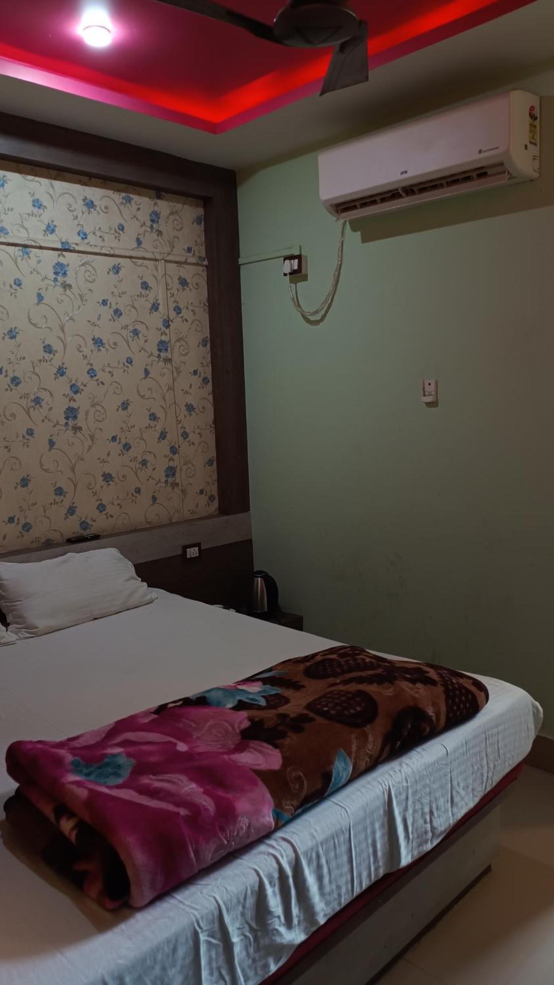 Hotel Srimanta Sankardev Majuli Экстерьер фото